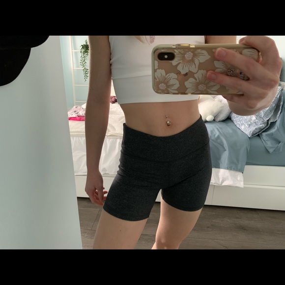 Workout shorts - Picture 4 of 4